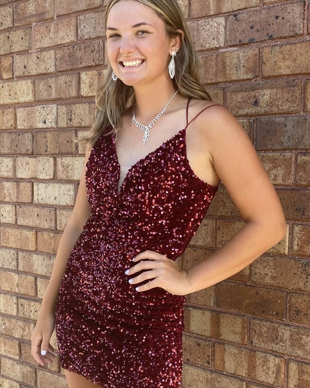 Straps V-Neck Royal Blue Sequin Tight Short Homecoming Dress