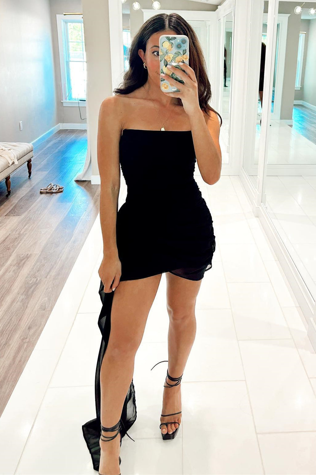 Strapless Black Mini Dress with Side Streamer – FancyVestido