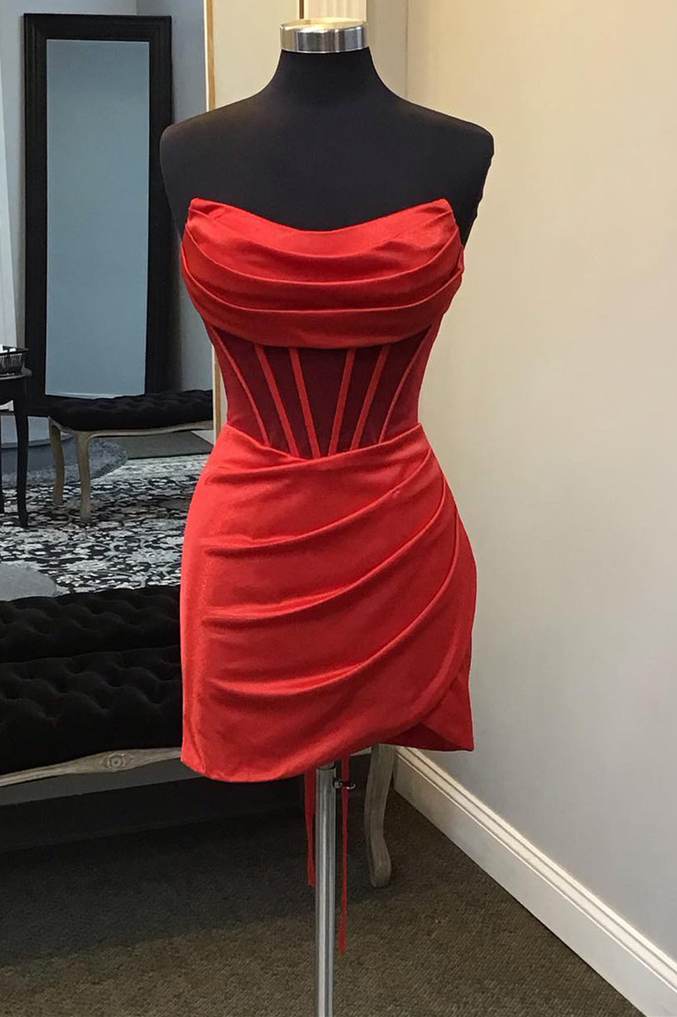 Sexy Spaghetti Strap V-neck Sleeveless Short Mermaid Satin Homecoming Dresses For Party Online, HD0927 main image 1