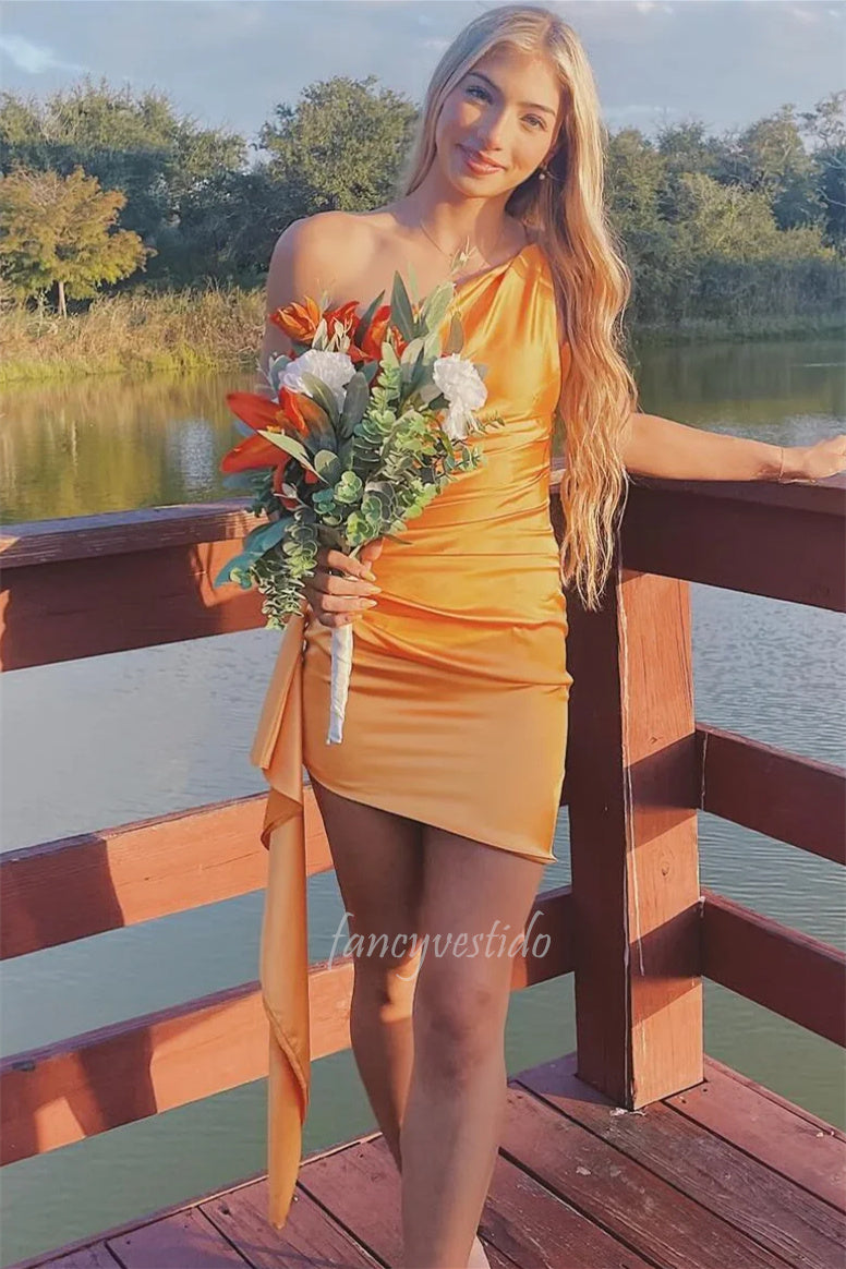 One Shoulder Pleated Tight Party Dress