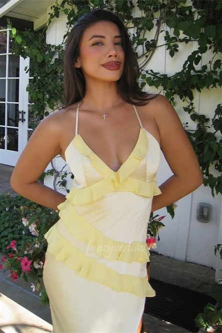 Chic Straps V-Neck Ruffle Sheath Satin Maxi Prom Dress