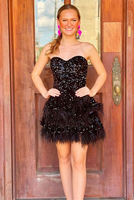 Red Strapless Sequins Feathers A-line Homecoming Dress Black Color Full Shot