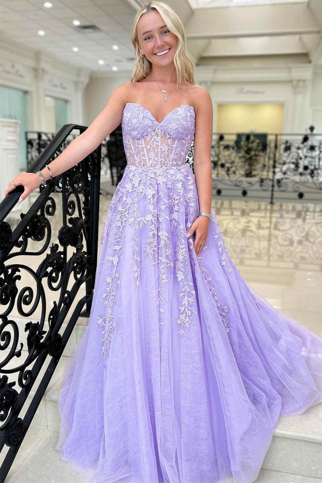 Chic Leopard Sweetheart Corset Prom Dress with Layered Ruffles main image 0