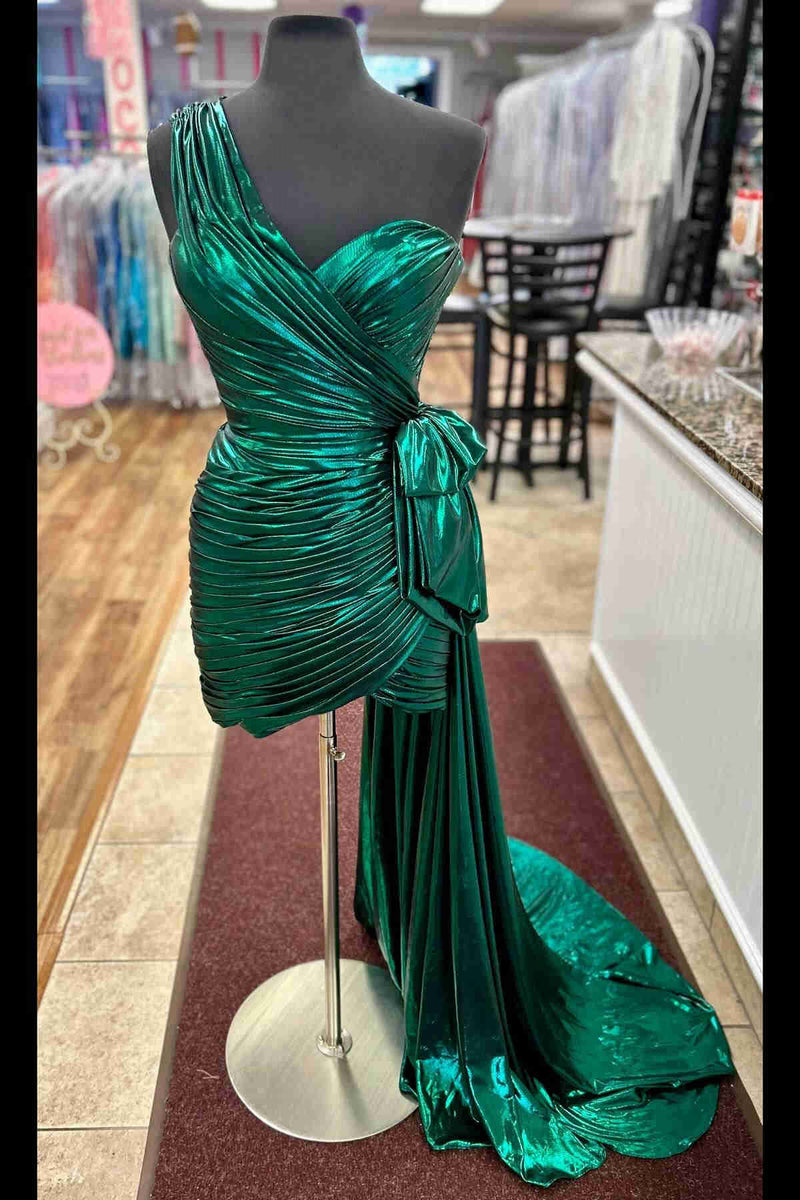 Metallic Green One Shoulder Stretch Ruched Short Homecoming Dress
