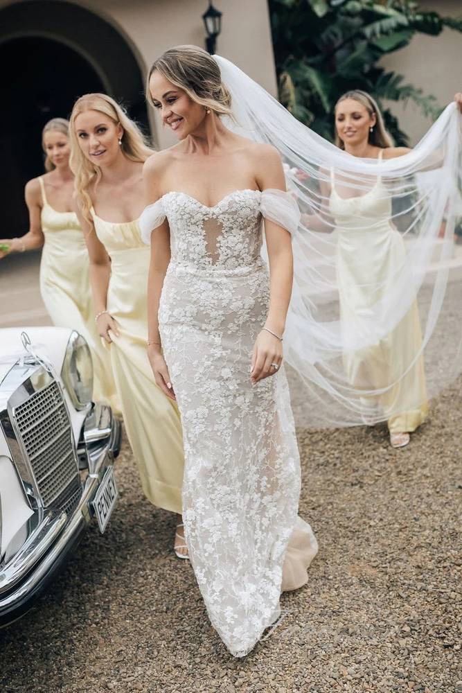 Light Yellow Straps Satin Long Bridesmaid Dress