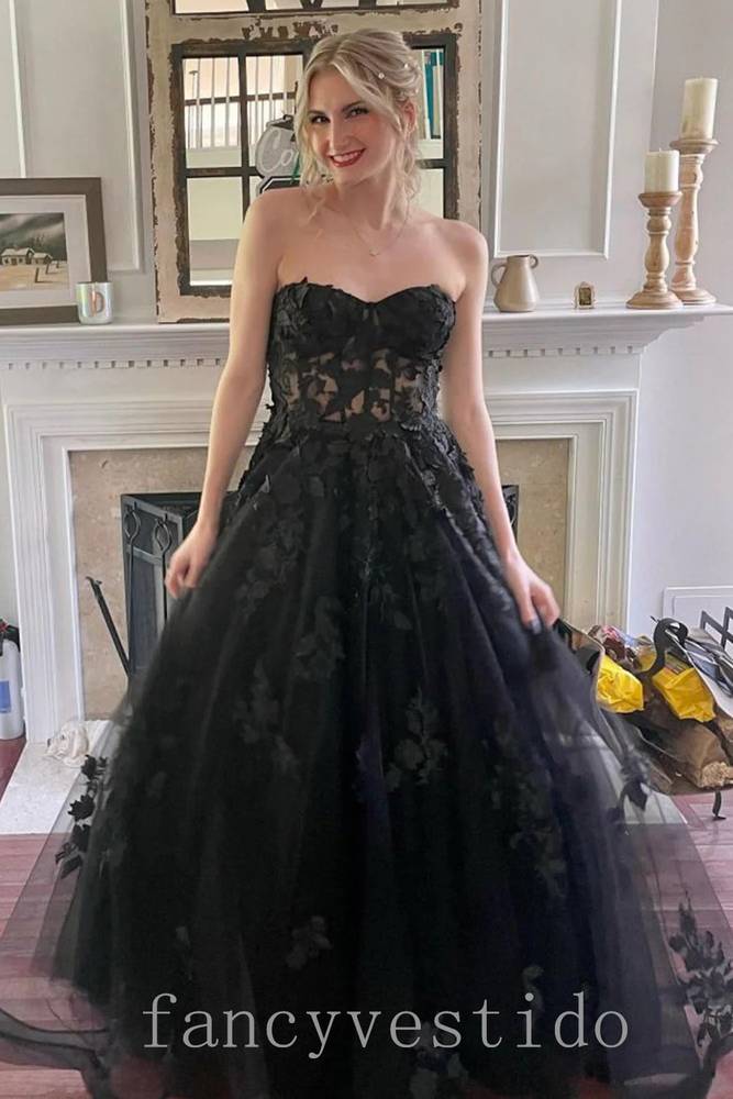 Elegant Sweetheart Black Applique Tulle Prom Dress