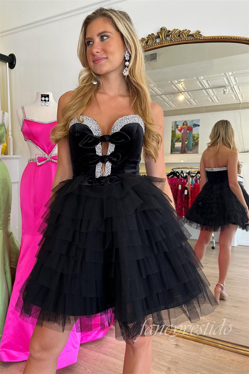 Sweetheart Black Beaded Tiered A-Line Homecoming Dress
