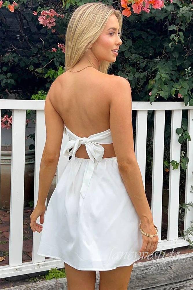 Strapless Short Graduation Dress with Bow Back