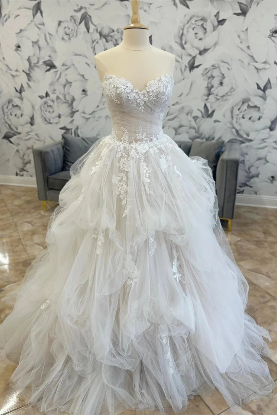 Dreamy Sweetheart Lace Layered A-Line Wedding Dress – FancyVestido