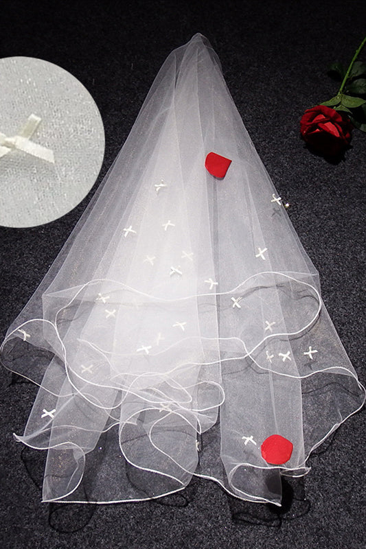 Crimping Lucky Knot White Bridal Veil