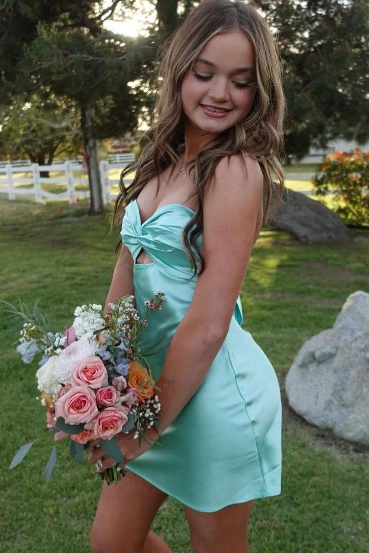 Sweetheart Aqua Short Dress with Bow Back FancyVestido Sweetheart Aqua Short Dress with Bow Back FancyVestido