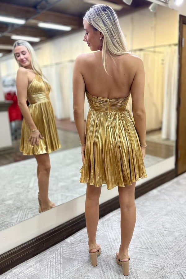 Metallic Fuchsia Halter Keyhole Pleated Short Homecoming Dress
