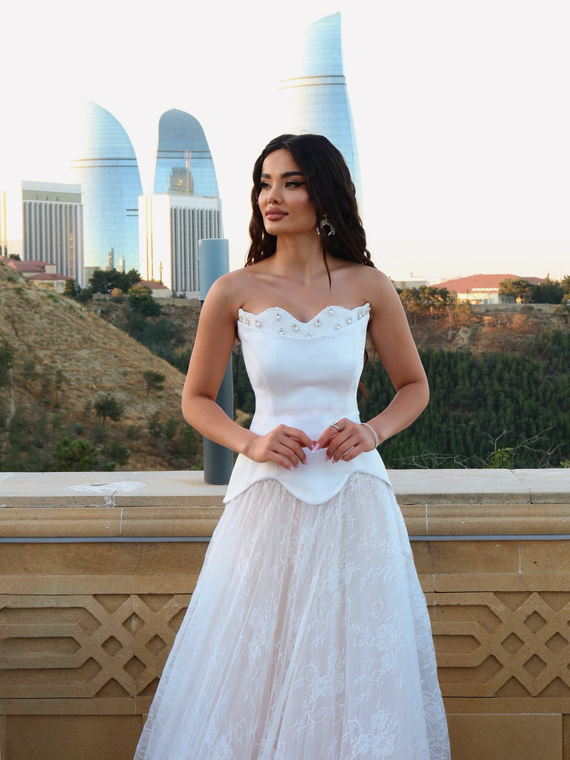 Beaded Strapless A-Line Two Tone Fashion Wedding Dress 
