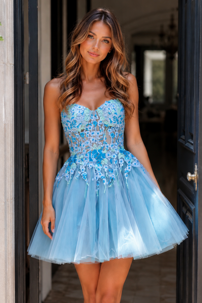 Blue Sweetheart Strapless Lace Appliques Tulle A-Line Homecoming Dress