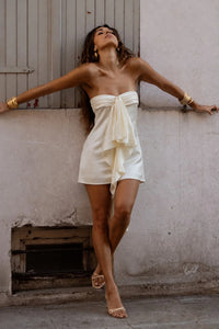 Casual Satin A-Line High Waist Strapless Party Homecoming Dress