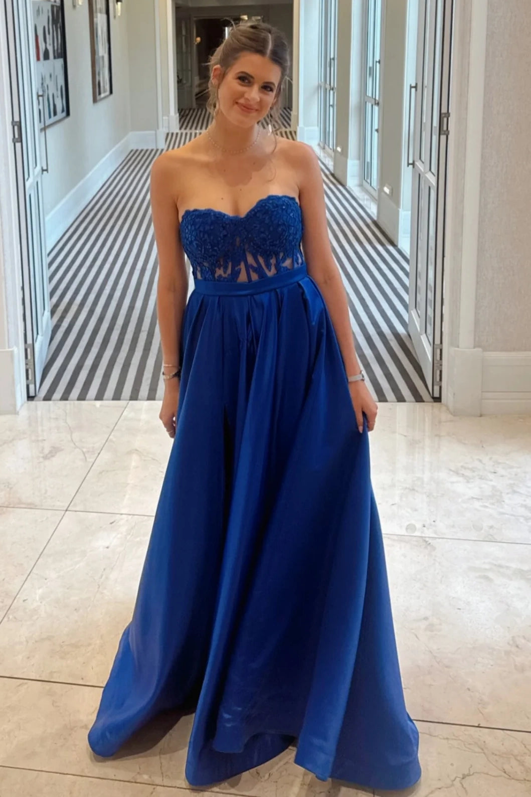 Casual Satin A-Line Lace Top Sweetheart Strapless Party Prom Dress