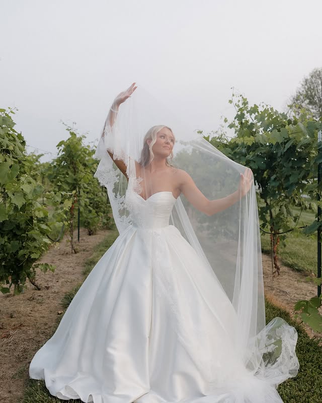 Casual Satin A-Line Sweetheart Strapless Empire Wedding Dress