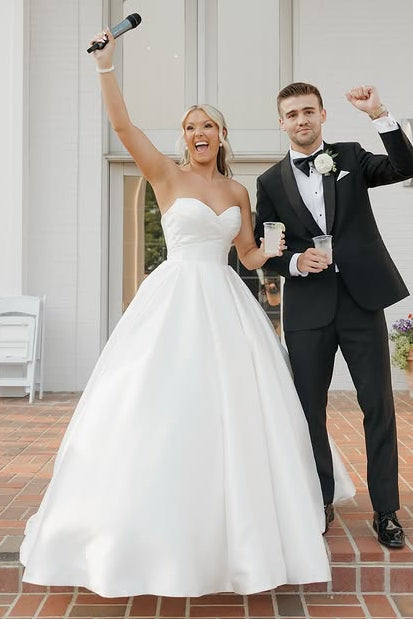Casual Satin A-Line Sweetheart Strapless Empire Wedding Dress