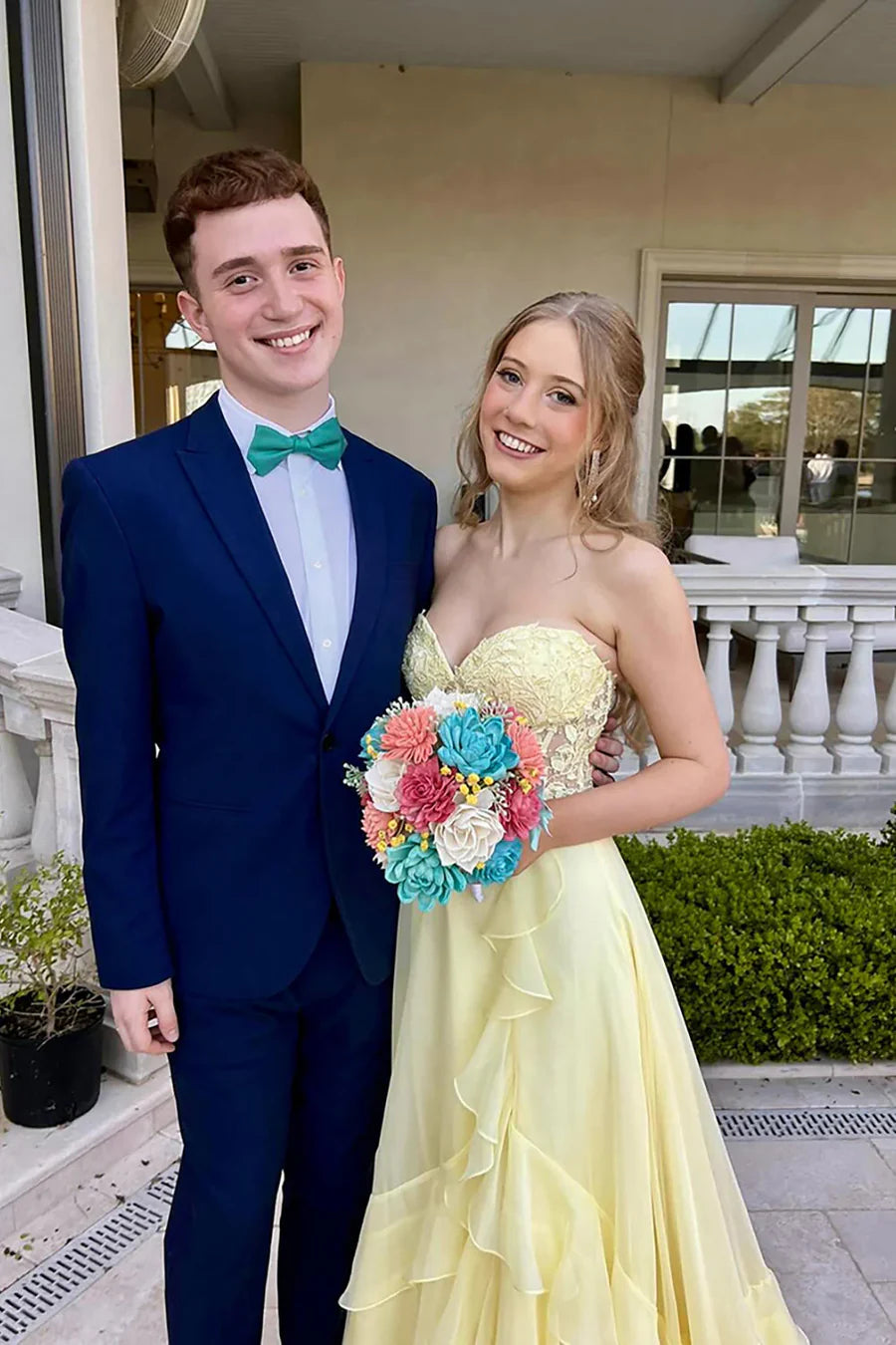 Sweetheart Applique Chiffon Ruffle Prom Dress with Slit