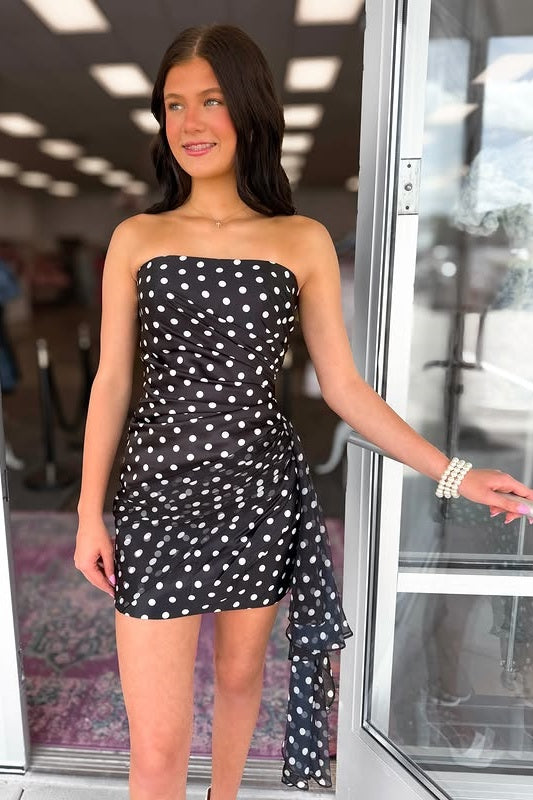 Chiffon Polka Dots Strapless Tight Mini Party Homecoming Dress