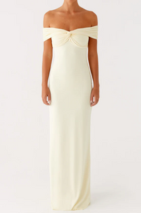 Classic Off-Shoulder Satin Fitted Maxi Party Prom Dress