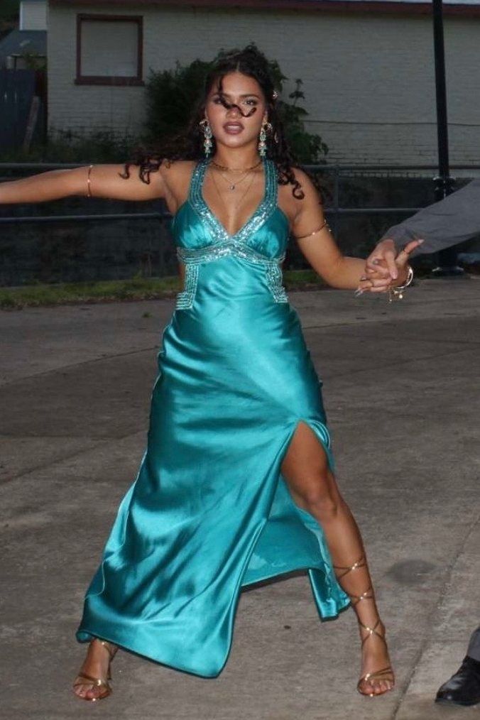 Deep V-Neck Sleeveless Beaded Empire Satin Split Prom Party Dress