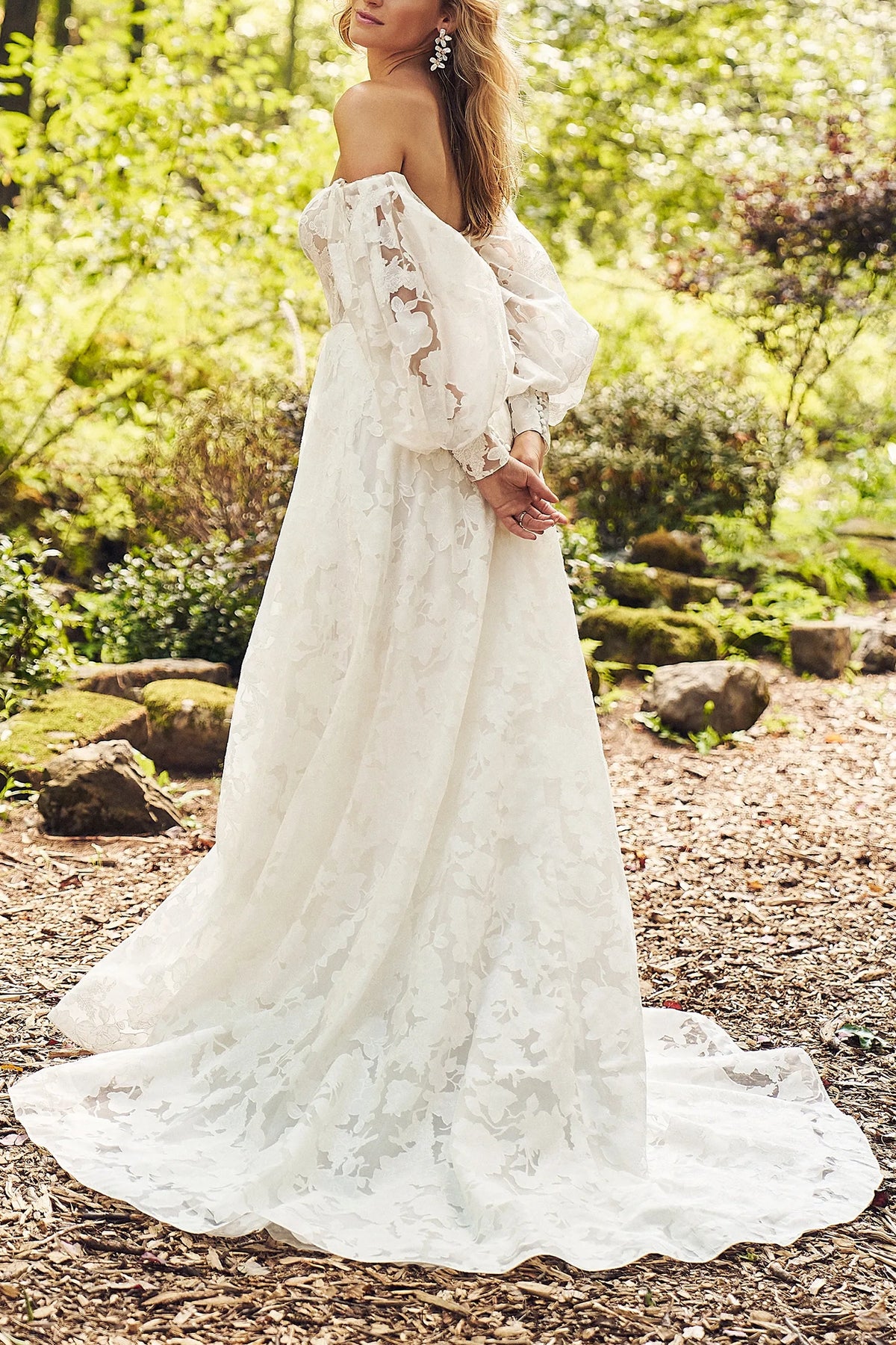 Detachable Sleeves A-Line High Waist Lace Maxi Wedding Dress