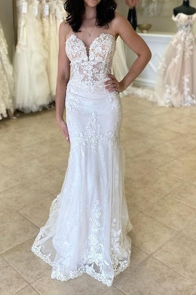 Elegant Trumpet Sweetheart Open Back Lace Wedding Dress