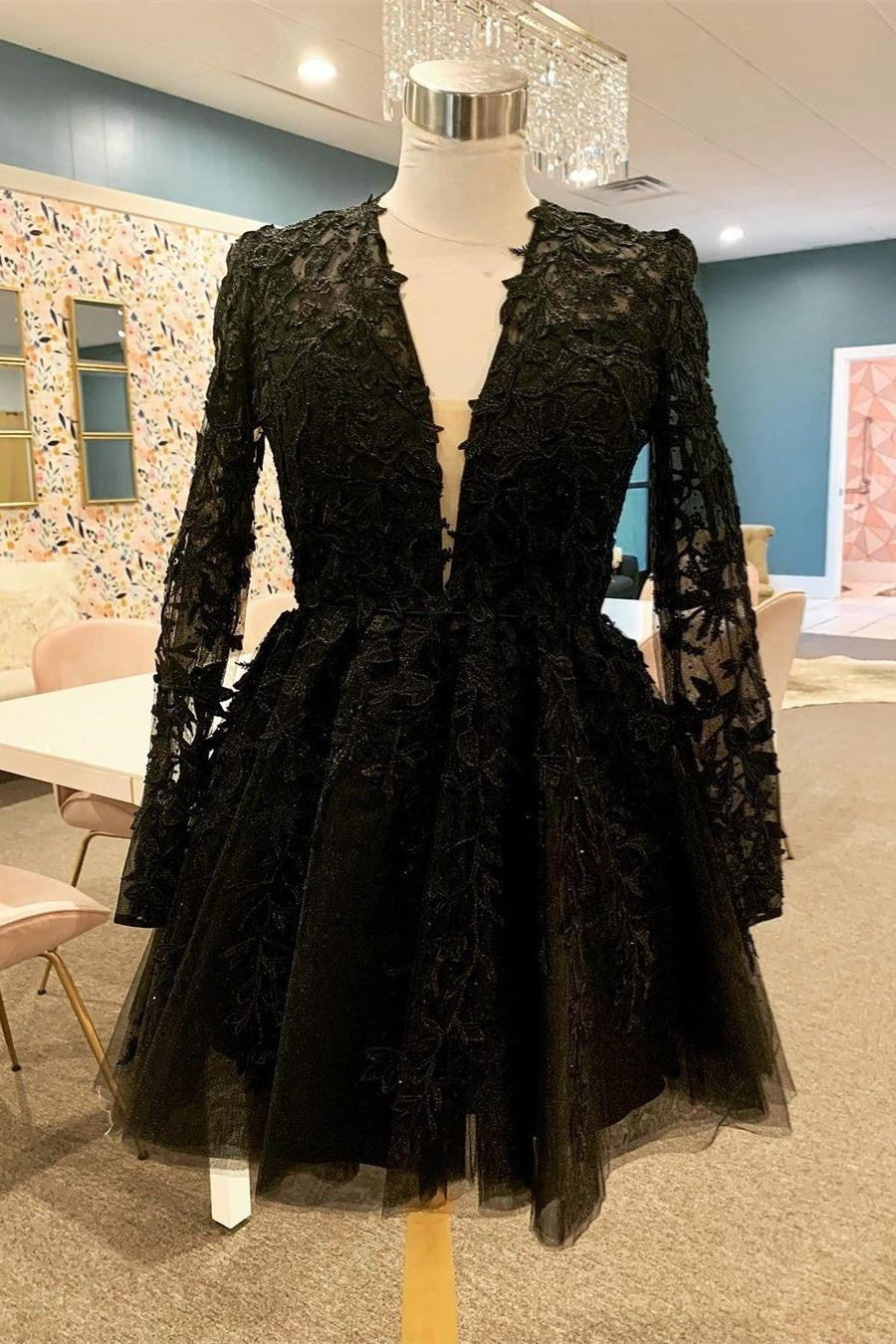 Black Plunging V Neck Long Sleeves Appliques A-line Homecoming Dress FancyVestido Black Plunging V Neck Long Sleeves Appliques A-line Homecoming Dress FancyVestido
