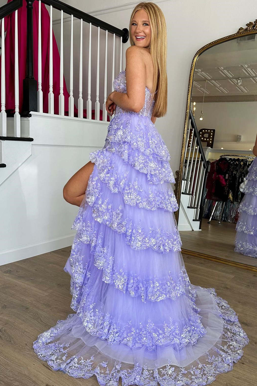 Lavender One Shoulder A-Line Layered Long Prom Dress with Sequin FancyVestido Lavender One Shoulder A-Line Layered Long Prom Dress with Sequin FancyVestido