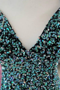 Hunter Green Plunging V Neck Sequins Lace-Up Sheath Homecoming Dress