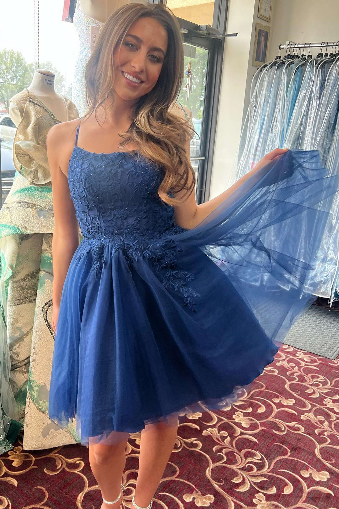 A-Line Straps Navy Blue Appliques Short Homecoming Dress FancyVestido A-Line Straps Navy Blue Appliques Short Homecoming Dress FancyVestido