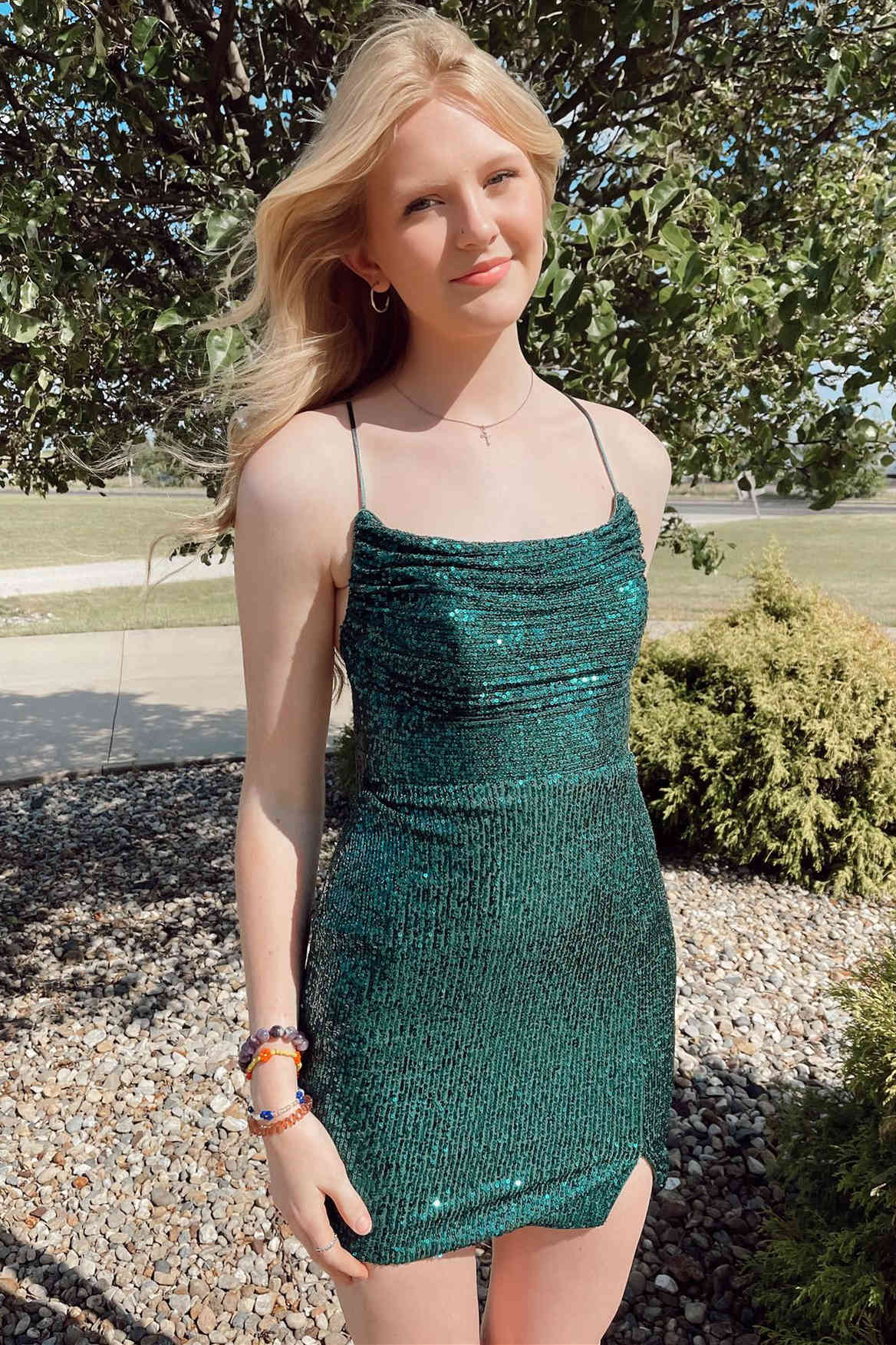 Lace-Up Hunter Green Sequin Bodycon Homecoming Dress