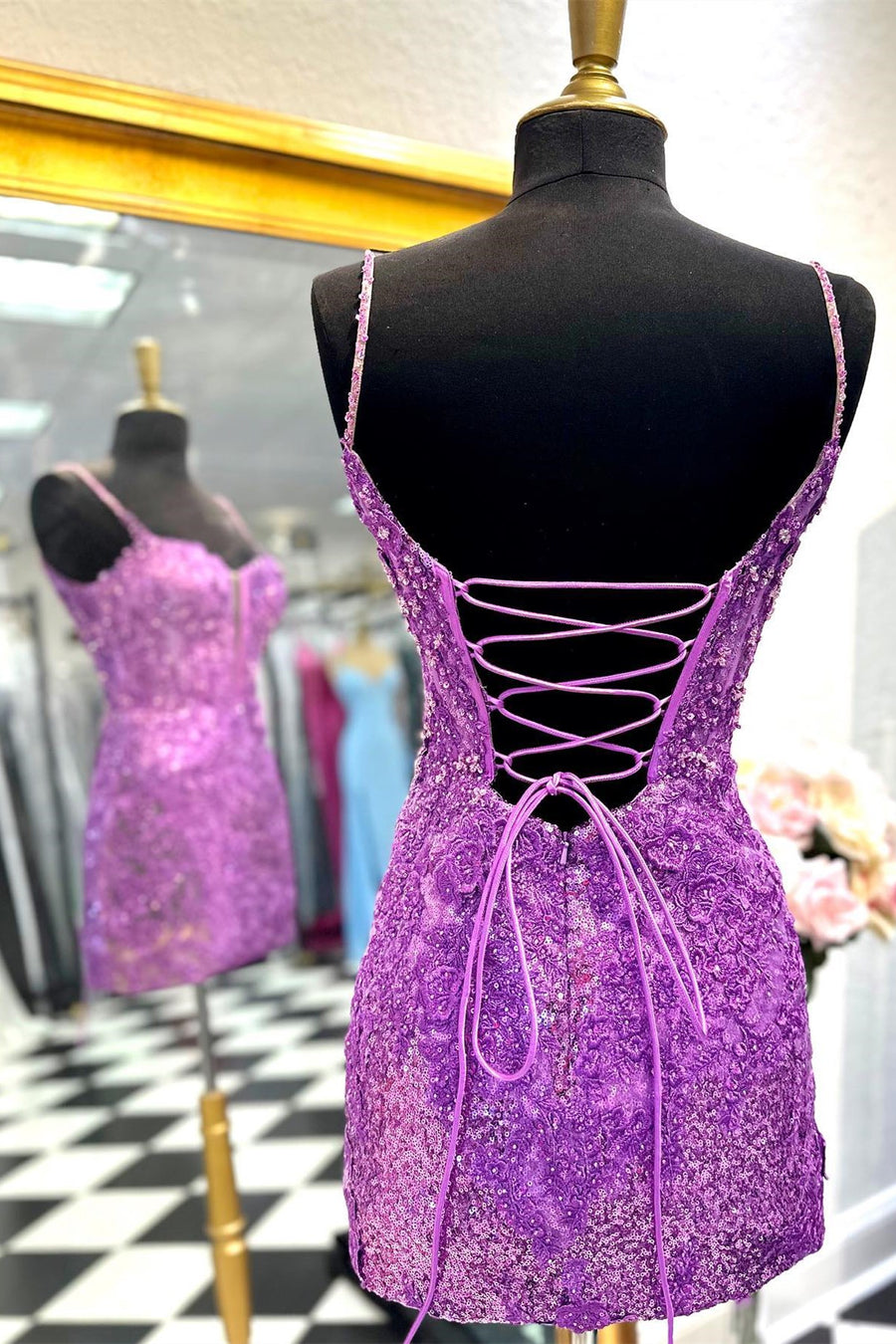 Simple Black Sequin Spaghetti Straps V Back Short Homecoming Dress