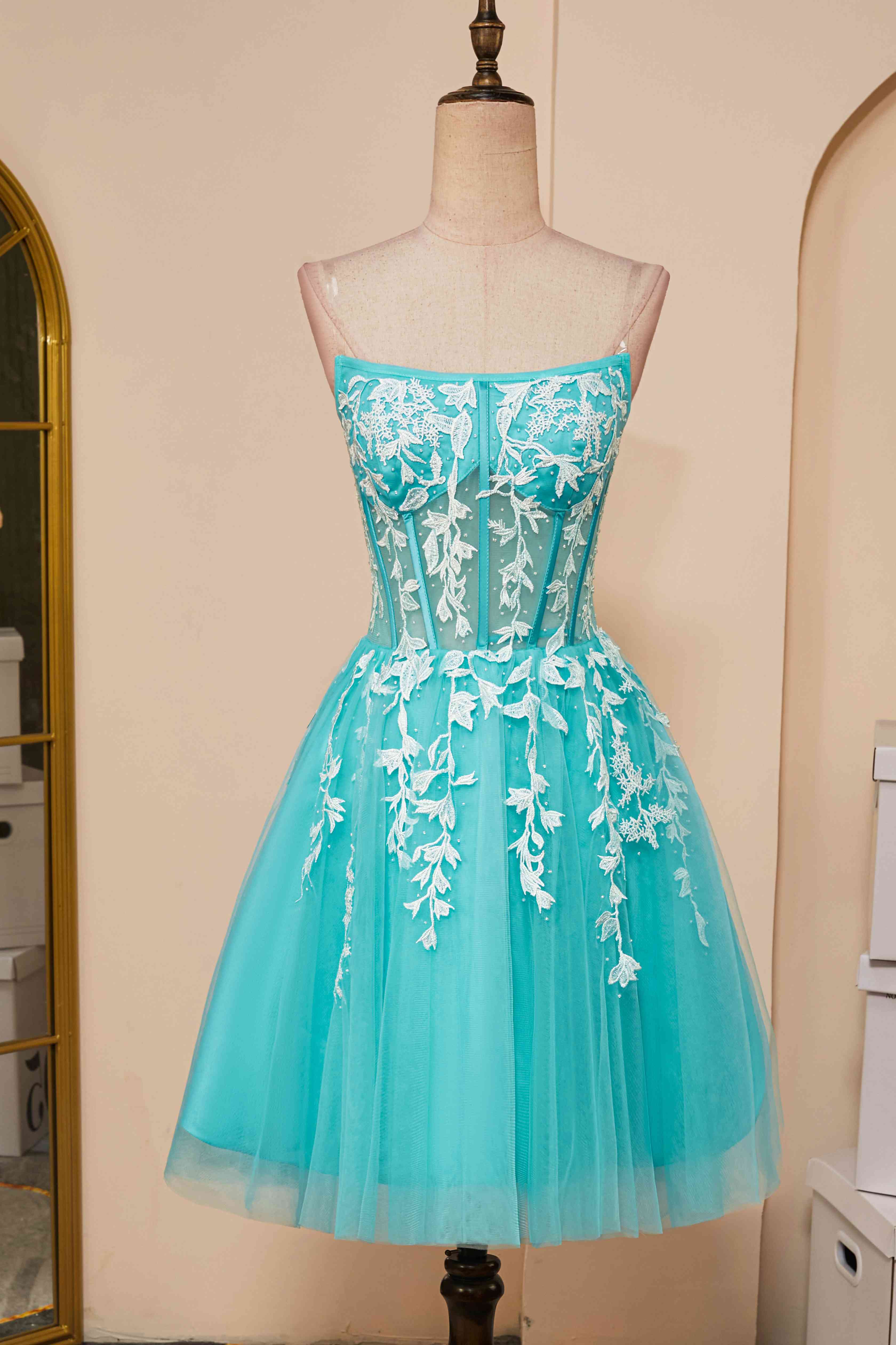 Aqua Blue Strapless A-Line Short Homecoming Dress with Appliques FancyVestido Aqua Blue Strapless A-Line Short Homecoming Dress with Appliques FancyVestido