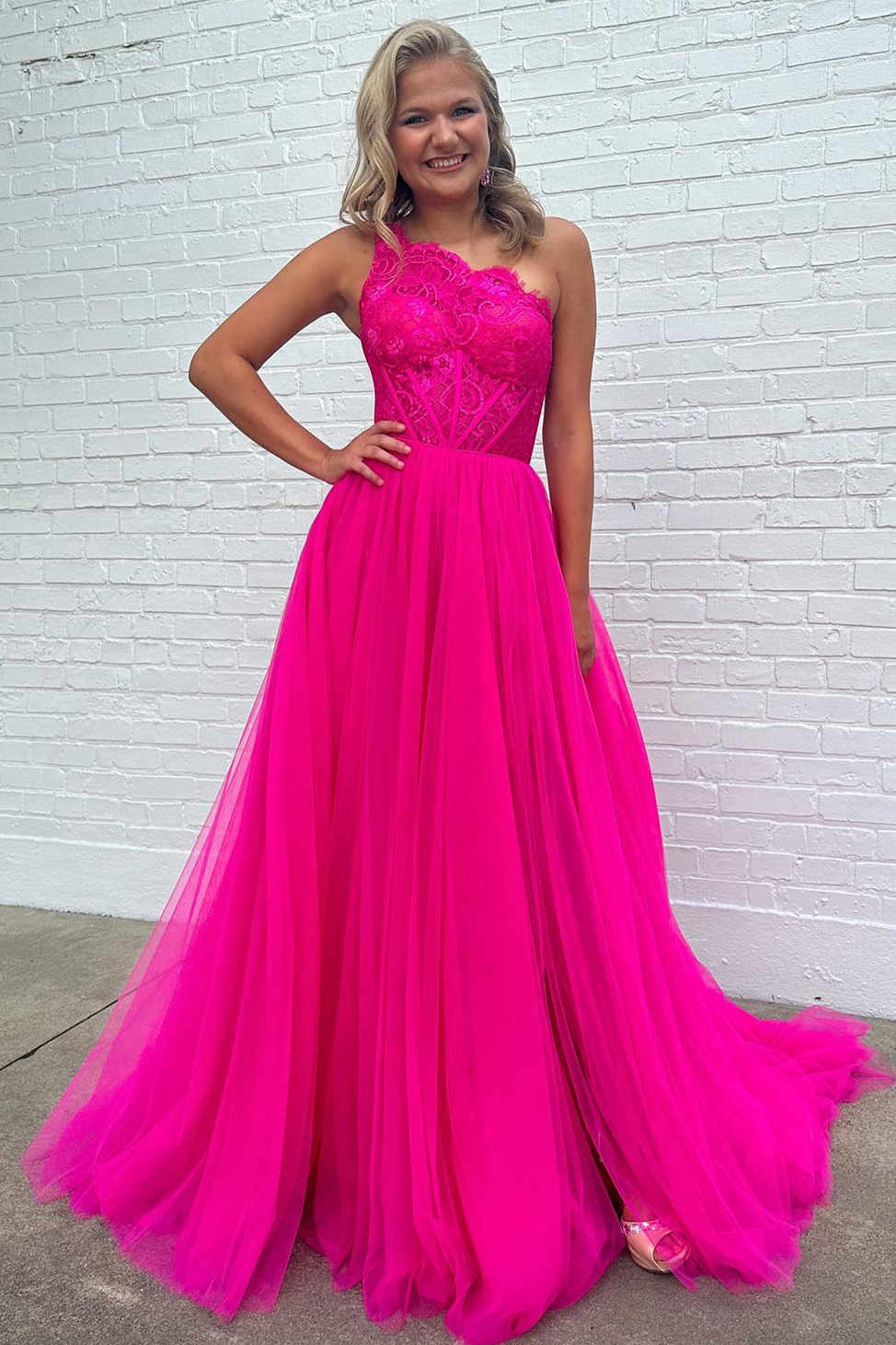 One Shoulder Fuchsia Lace Top A-Line Tulle Prom Dress FancyVestido One Shoulder Fuchsia Lace Top A-Line Tulle Prom Dress FancyVestido