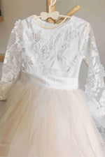 Crew Neck Champagne Long Sleeves Flower Girl Dress with Appliques