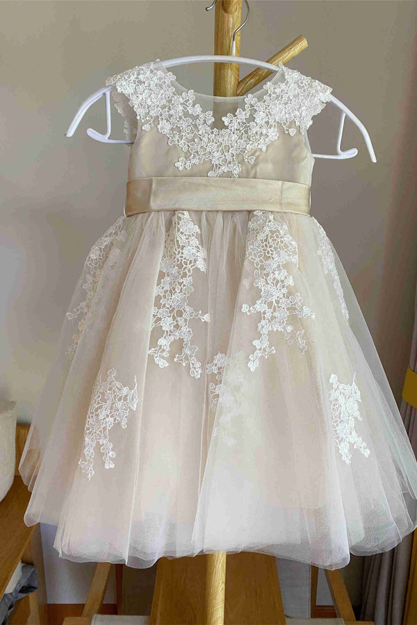 V-Back Crew Neck Lace Tulle Flower Girl Dress with Sash
