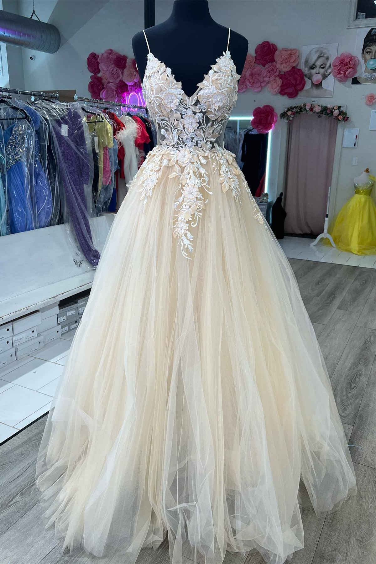 V-Neck Champagne Appliques Long Prom Dress with Straps FancyVestido V-Neck Champagne Appliques Long Prom Dress with Straps FancyVestido
