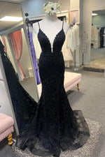 Lace-Up Black Plunging Neck Mermaid Prom Dress with Appliques