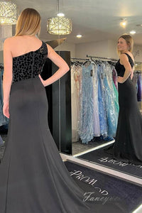 Black Mirror Sequin Slit Prom Dress with One Shoulder