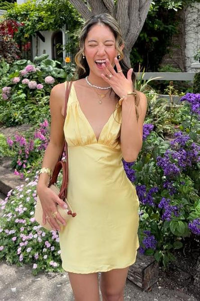 V-Neck Sleeveless Tight Short Summer Dress