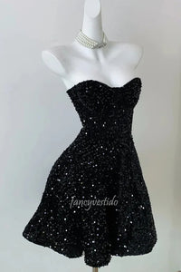 Glitter Black Sweetheart Sequin A-Line Homecoming Dress