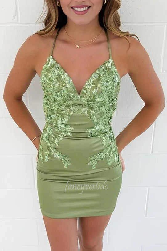 Straps V-Neck Applique Homecoming Dress with Lace-up
