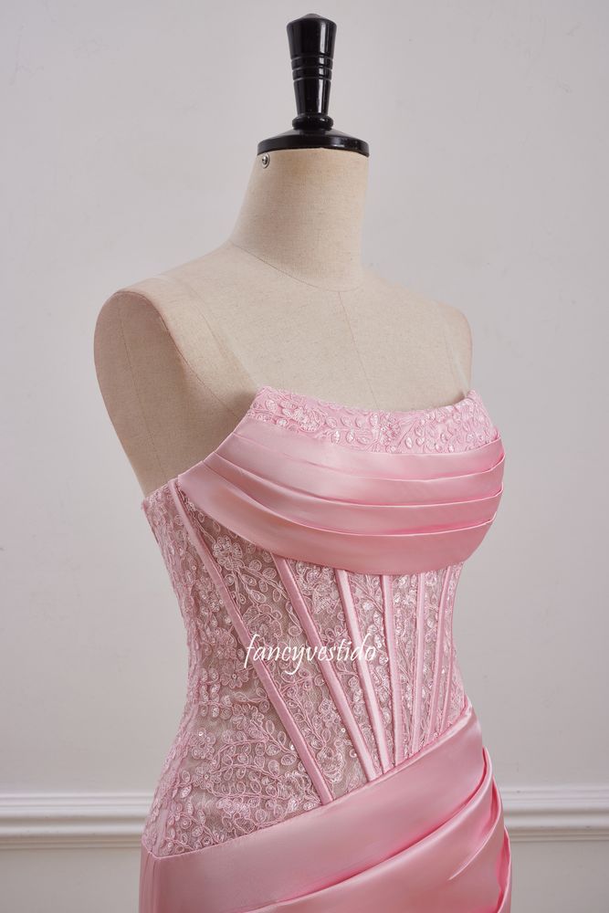 Strapless Pink Pleated Applique Tight Homecoming Dress