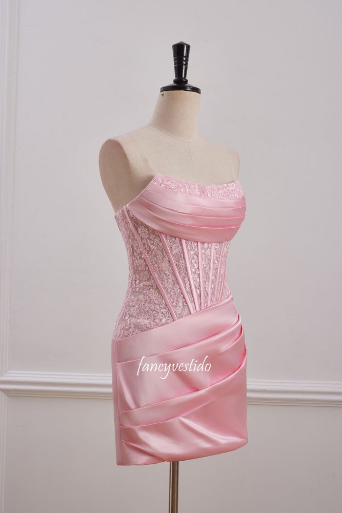 Strapless Pink Pleated Applique Tight Homecoming Dress