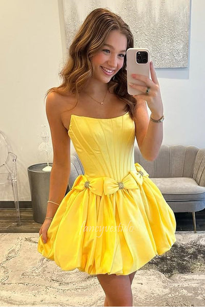 Strapless Sleeveless A-Line Homecoming Dress with Bow