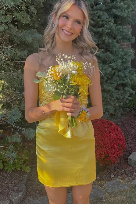 Sweetheart Keyhole Tight Short Homecoming Dress