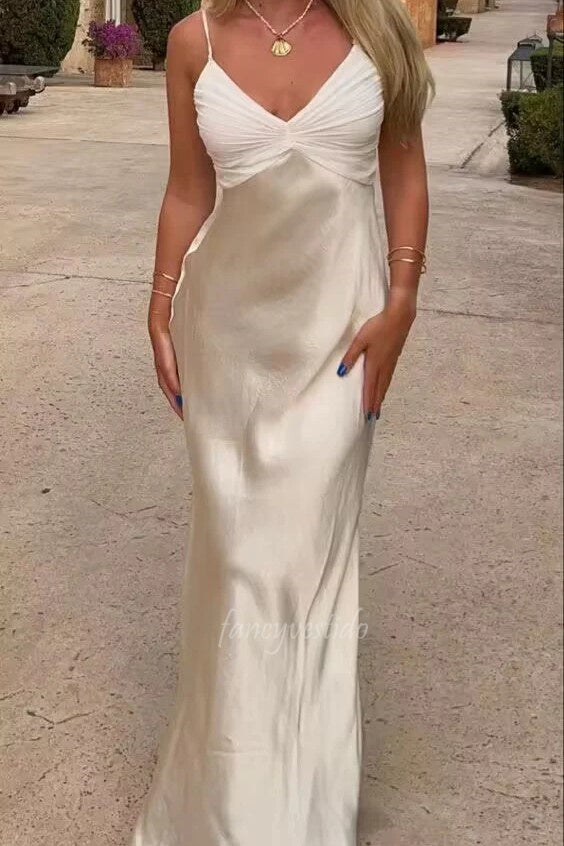 Chic Spaghetti Straps Pleated Long Prom Maxi Dress