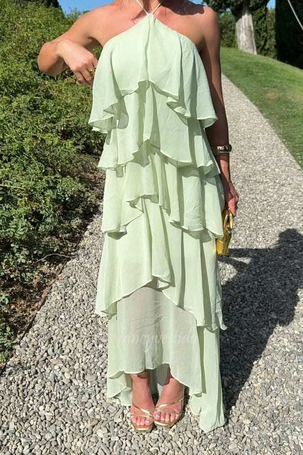 Chic Green Halter Neck A-Line Sleeveless Ruffle Prom Dress